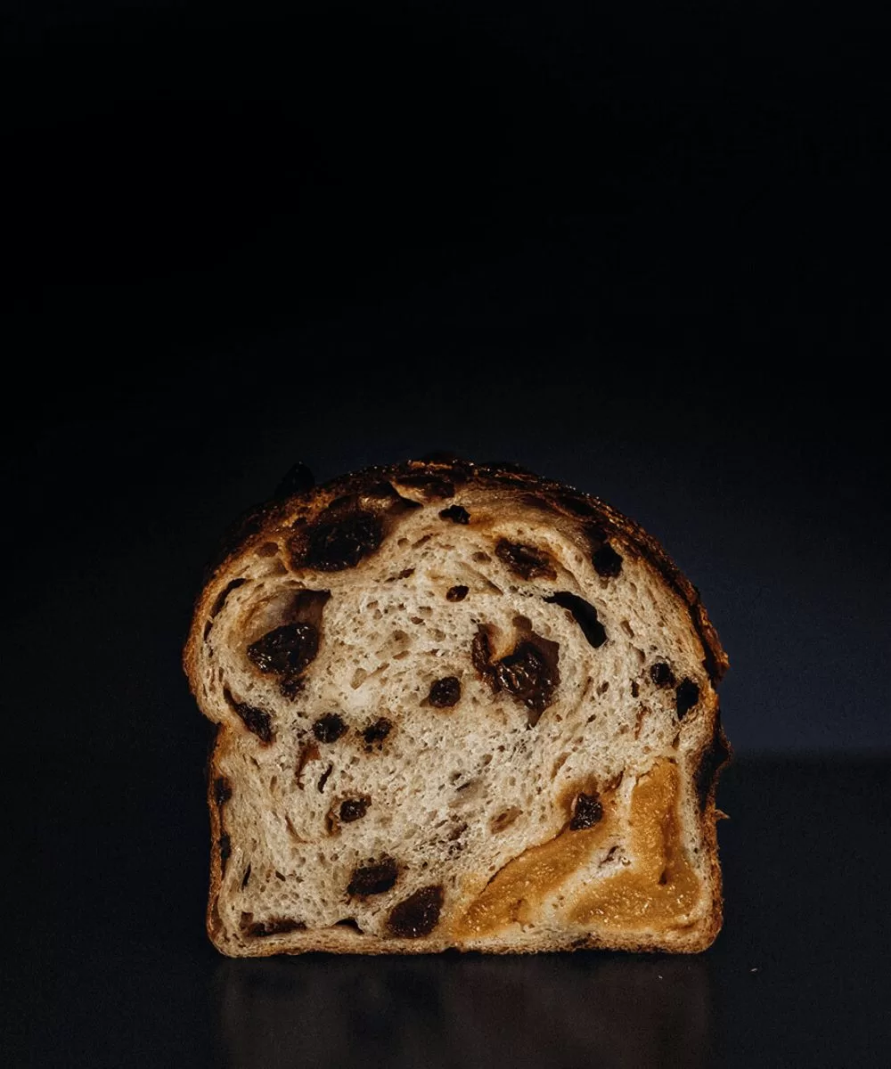 Haus Fruit Loaf (cross section)